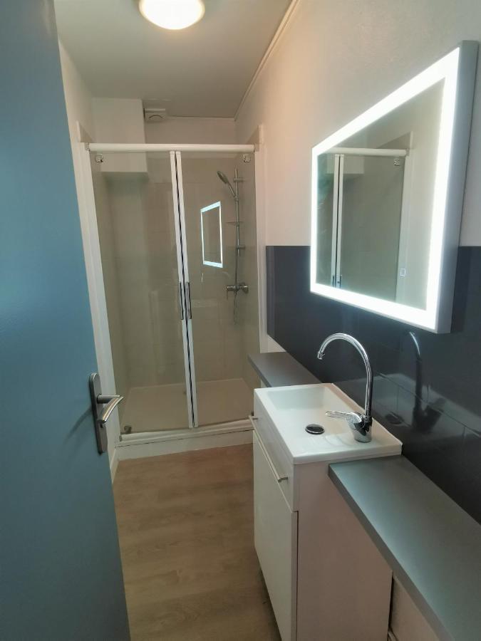 Tres Chaleureux Entierement Refait A Neuf Apartment